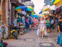 Pasar Seni Sukawati – Tempat Belanja Oleh-oleh Khas Bali