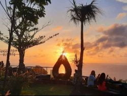 7 Rekomendasi Tempat Wisata searah Uluwatu Bali Paling Hits