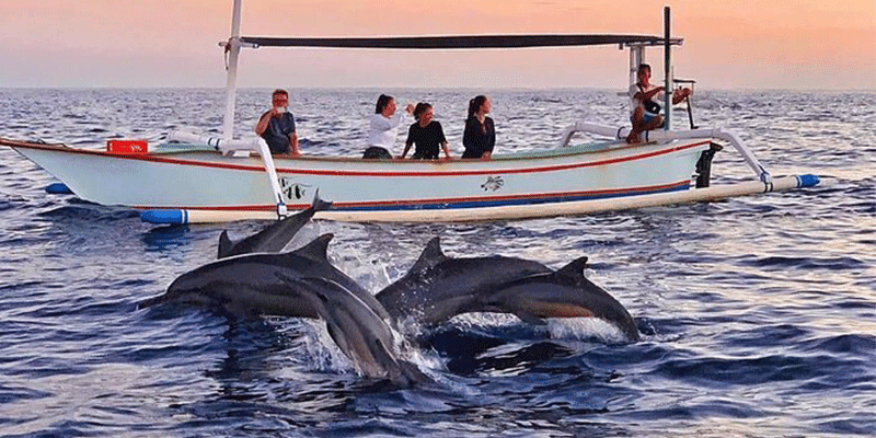 Wisata Pantai Lovina Bali