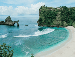 Pantai Atuh Nusa Penida: Surga Tersembunyi di Bali