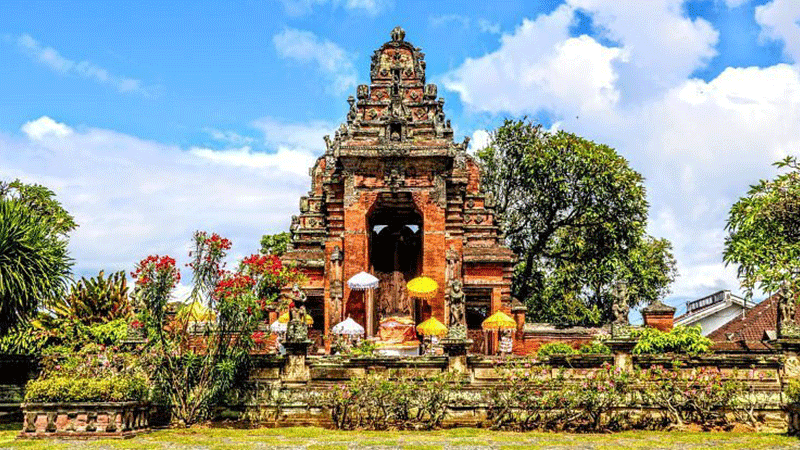 Wisata Sejarah Kertha Gosa