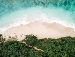Green Bowl Beach, Surga Tersembunyi di Balik Tebing Selatan Bali
