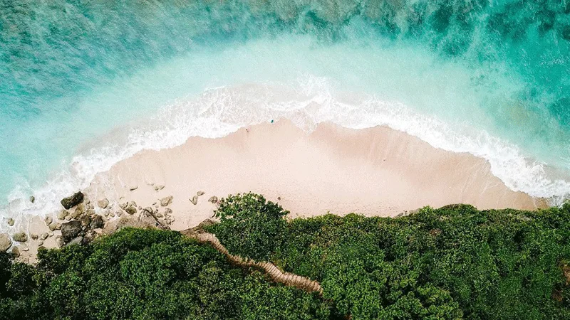 Green Bowl Beach